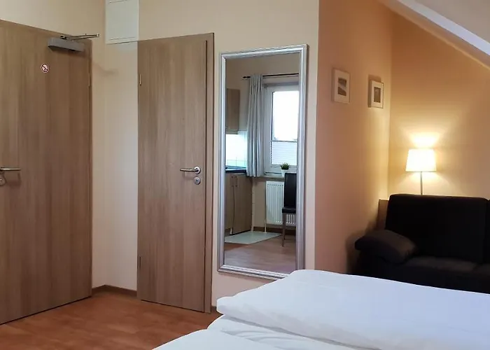 Airport Hotel One Aparthotel Sylt